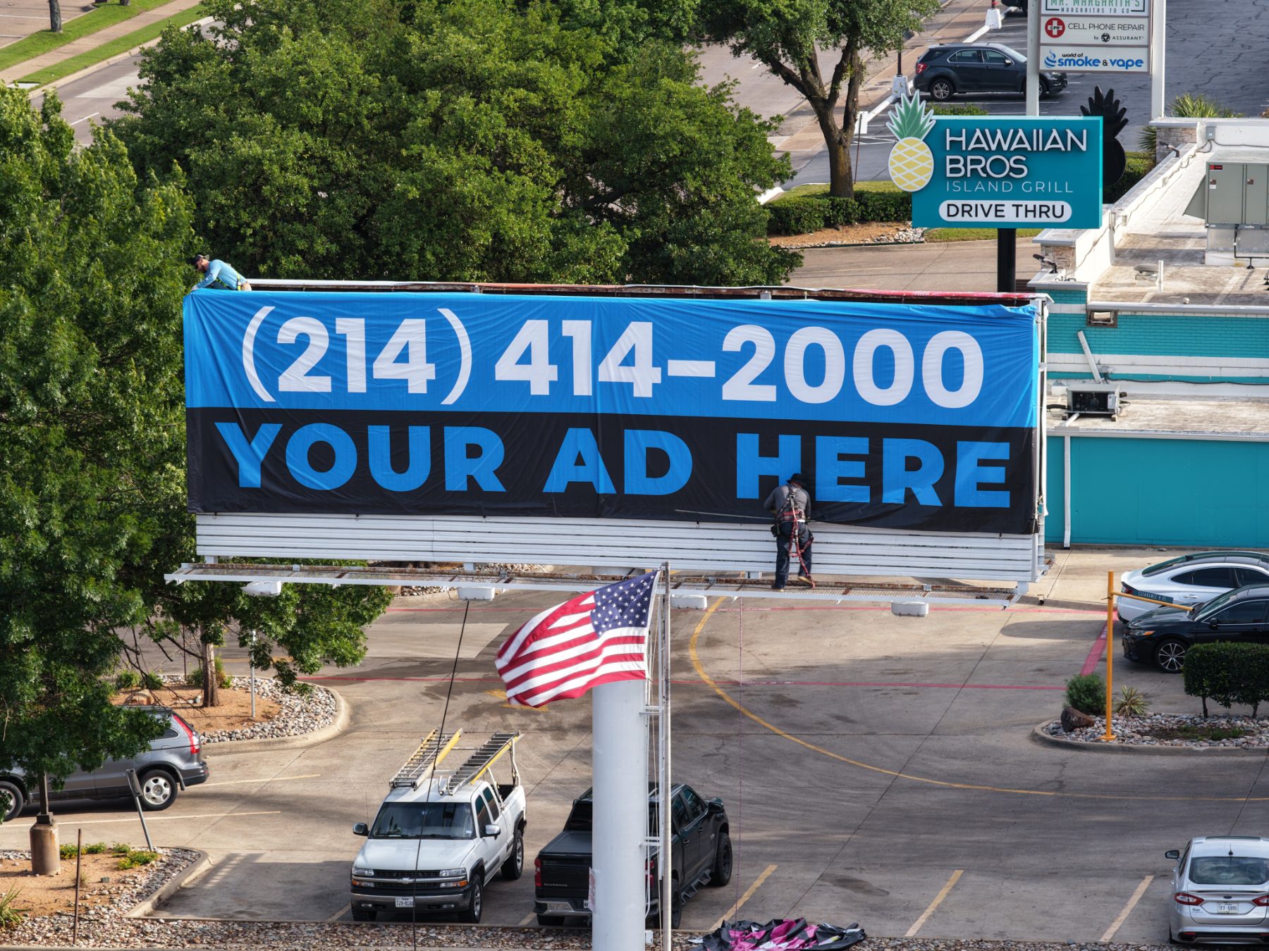Available Dallas billboard with Your Ad Here and (214) 414-2000